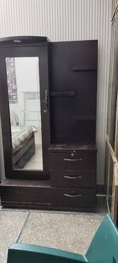 Used Dressing Table For Sale In Reasonable Price