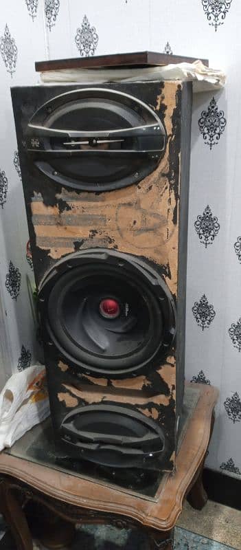 car ky woofer aur speaker for sell 1