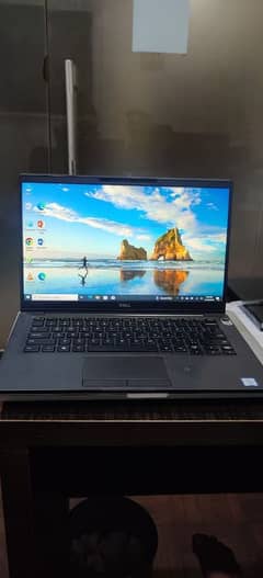 Dell Latitude core i7 8th gen 16/512 GB