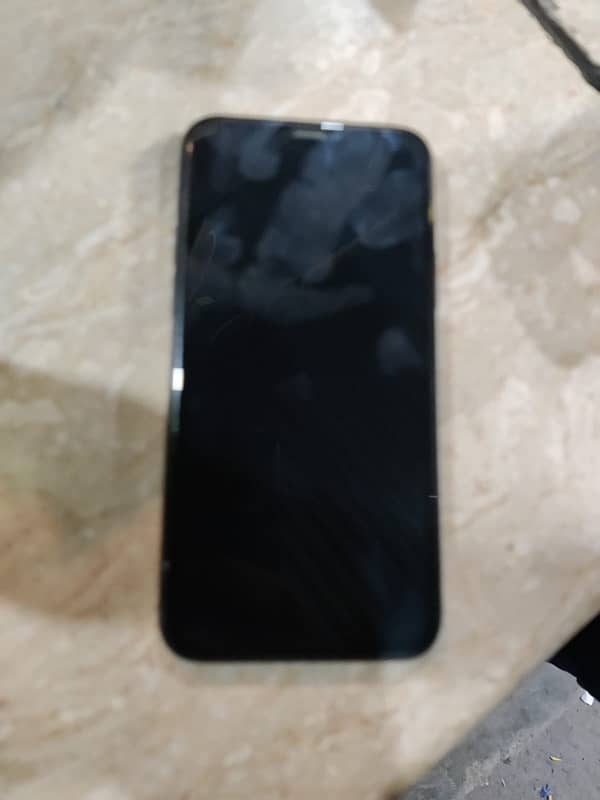 iphone 11pro green colour 4