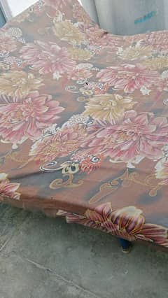 8 inch mattress in very good condtion 6/6:5