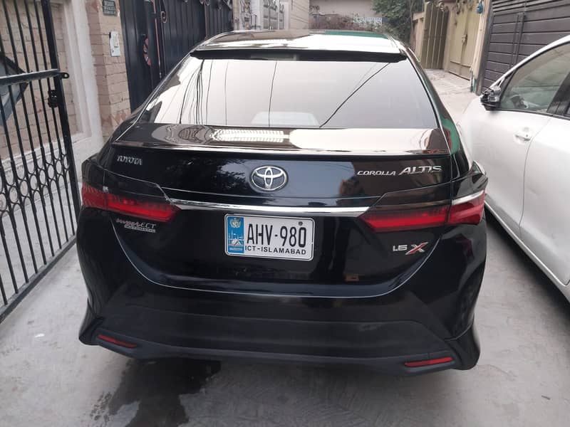 Toyota Corolla Altis X 1.6 2018 Model Good Condition 1