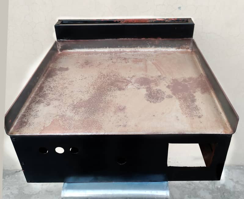 2 hot plates availabale for sale 1