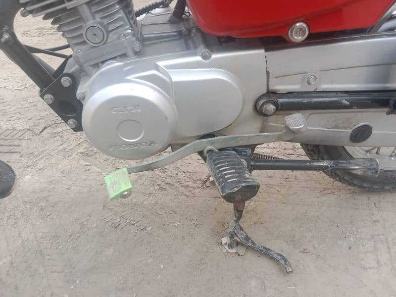 Honda 125 bohat zabar bike ha koi masla nahi ha 5