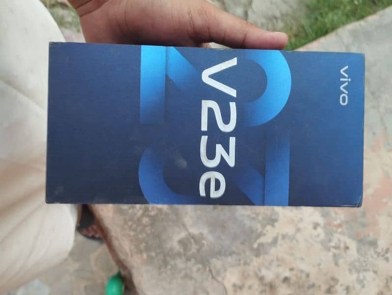 vivo v23e -  03190604711 6