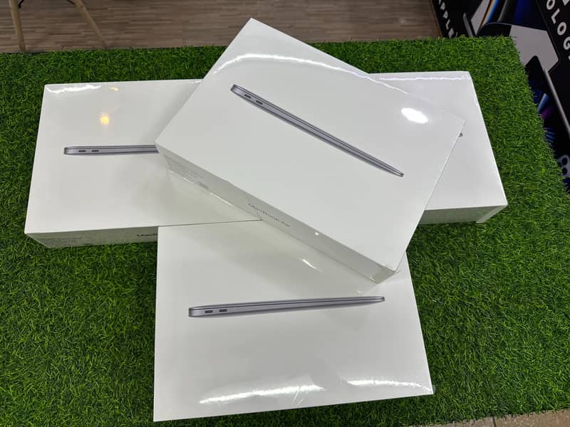 Macbook Air M1 2020 8/256 Space Grey Box Packed Non Active 1