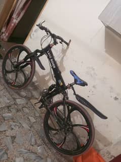 land Rover folding scycle for. sale urgent sale karni ha