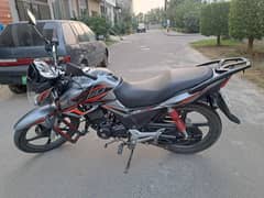 Honda cb150f Grey