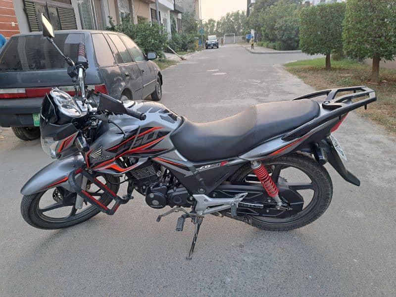 Honda cb150f Grey 0