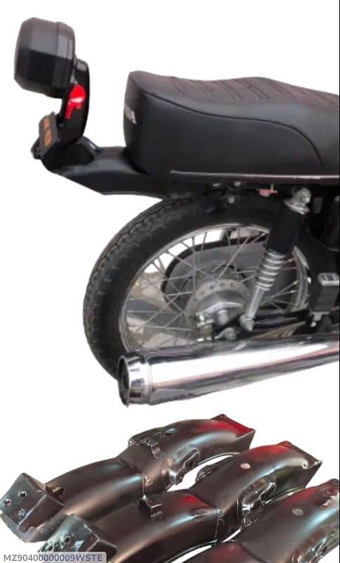 Honda CG 125  Bracket. 6