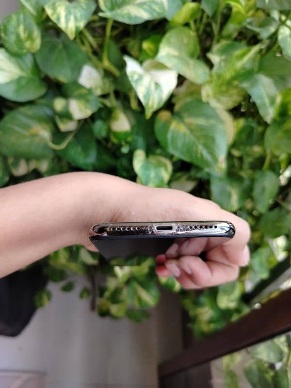 iphone x 256Gb pta official approved 0