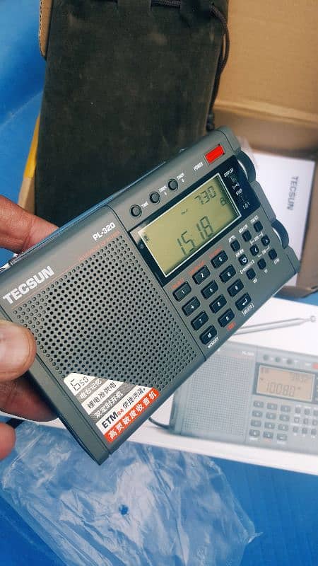 Tecsun Latest Model Pl-320 Full band digital Radio 0