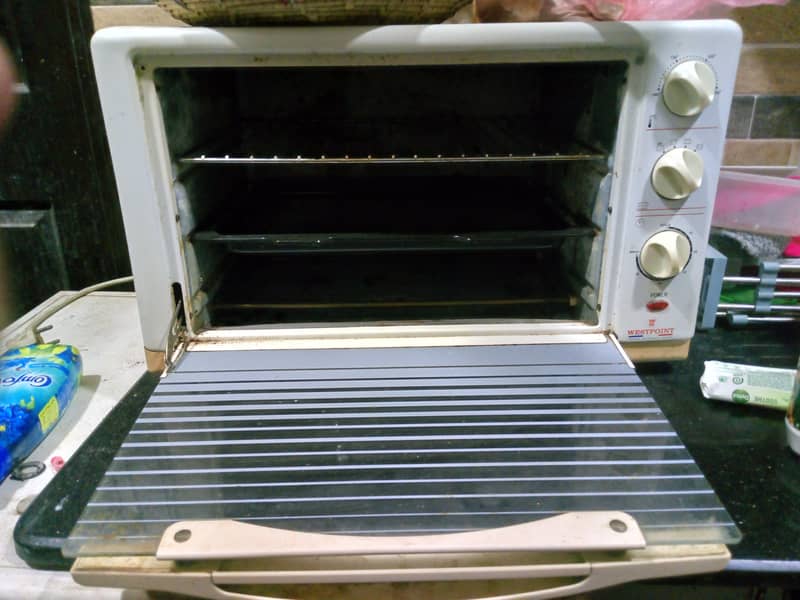 Westpoint oven best for home baking 3