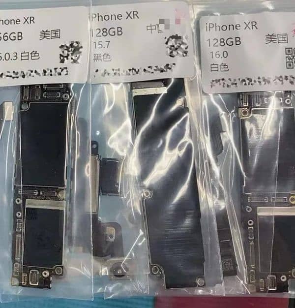 iPhone XS Max 11 Pro Max 12 Pro Max 13 Pro Max 14 Boards Available 7