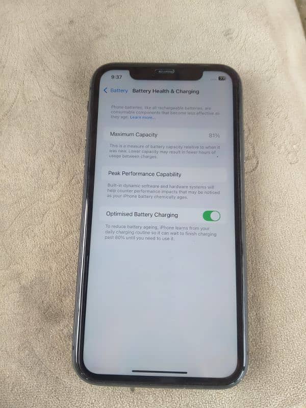 Iphone 11 waterpack 64gb battery health 81 6