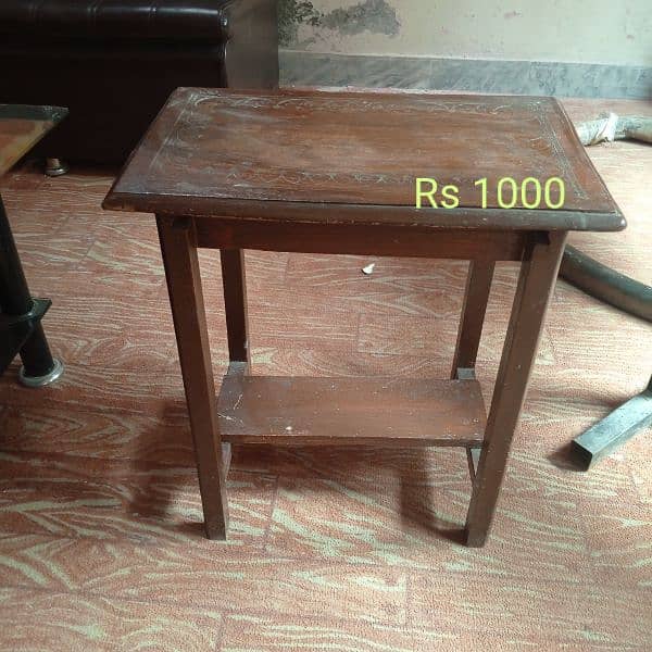 Good Condition Dressing Table For Sale 1