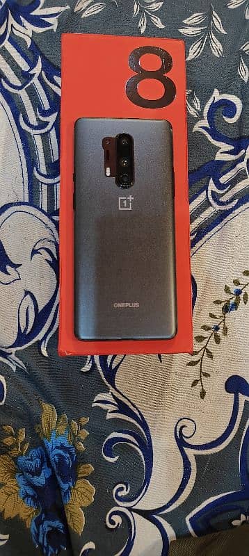 OnePlus 8 pro 0