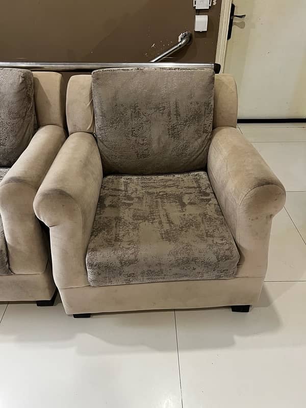 7 seater sofa set And Table 1