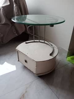 Coffee Table with wheel and drawer