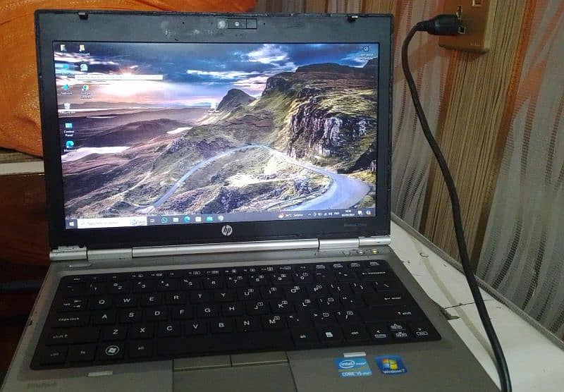 HP laptop 3