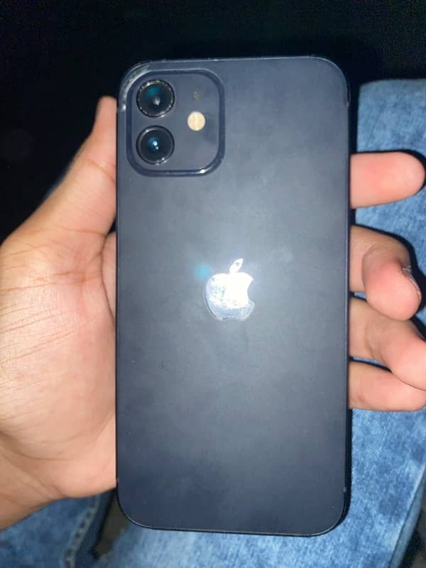 IPHONE 12 0