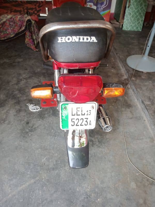 Honda 70 2013 lush condition 3