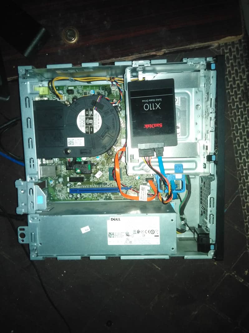 Dell OptiPlex 3050 Desktop 2