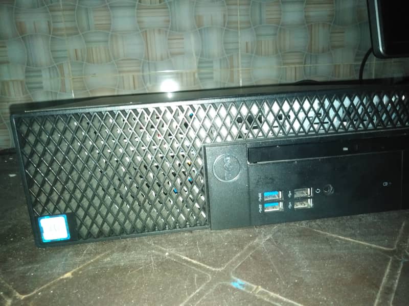 Dell OptiPlex 3050 Desktop 7