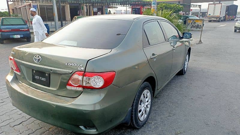 Toyota Corolla GLI 2011 4