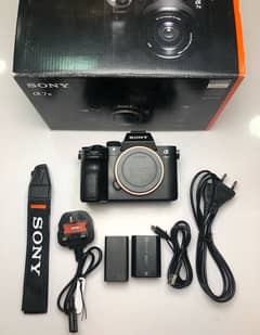 Sony A7iii complete box, Mint condition, Sony mirrorless Cameras