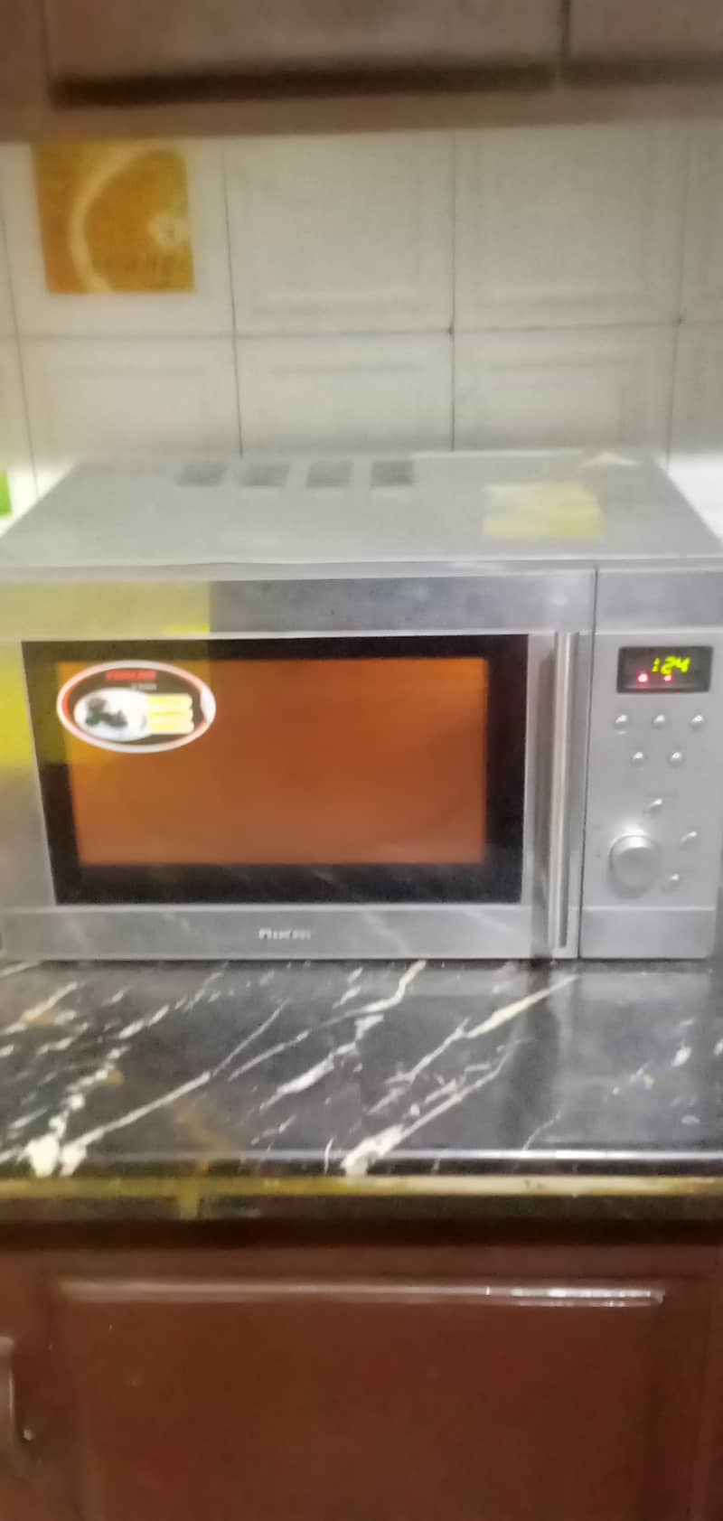 Microwave oven 28 litter medium size with grill 0