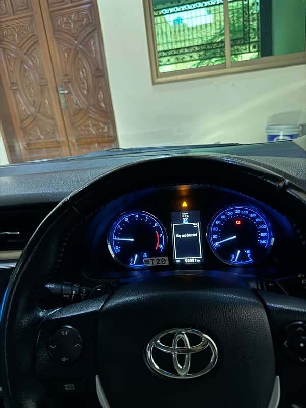 Toyota Altis Grande 2018 8