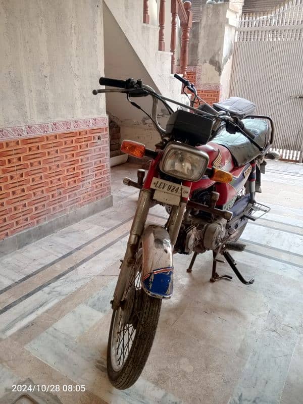 Honda CD 70 for sale. good condition 3