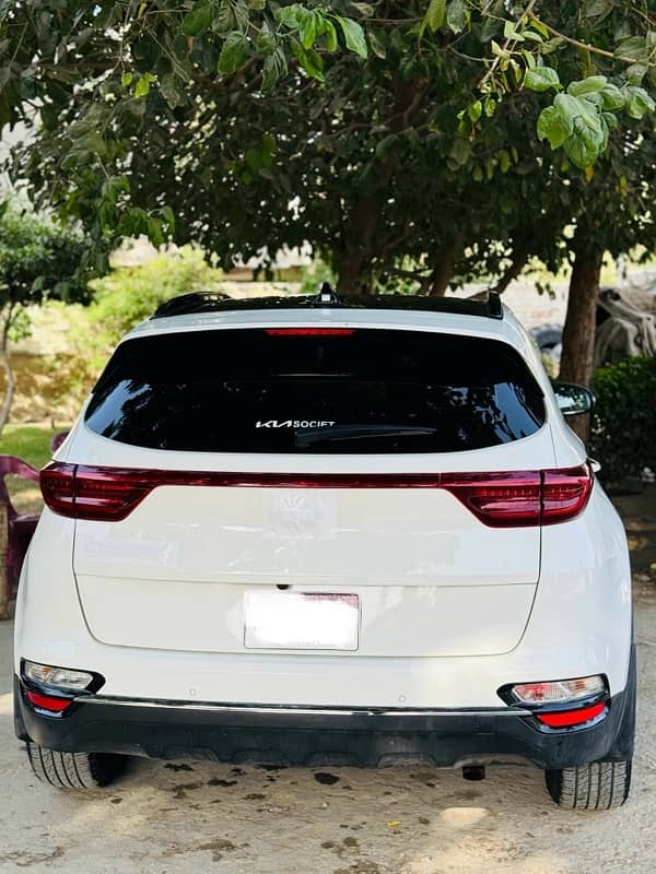 KIA Sportage AWD 2022 1