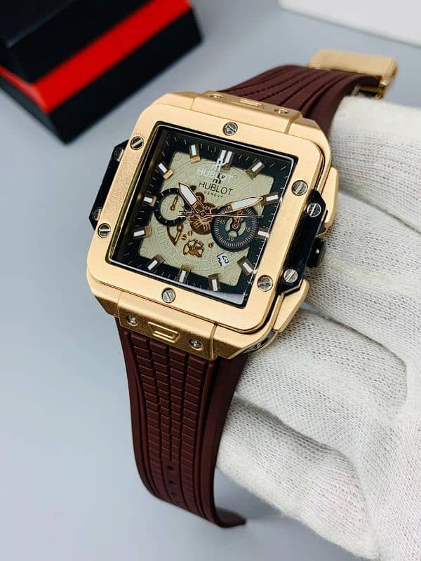 Hublot high quality watch  price 5000 4