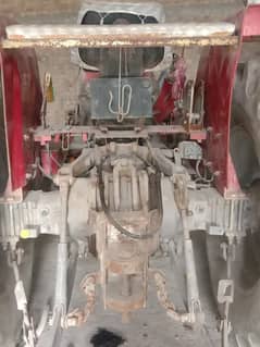 Massey Tractor 375 0