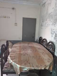 dining table with 6 chairs good condition