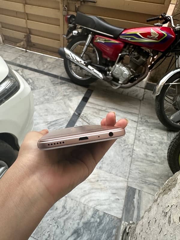 Oppo A57 1