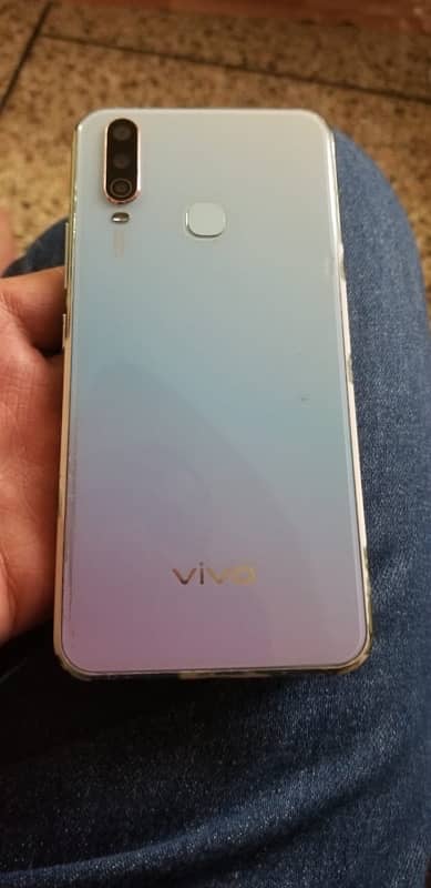 Vivo y19 1