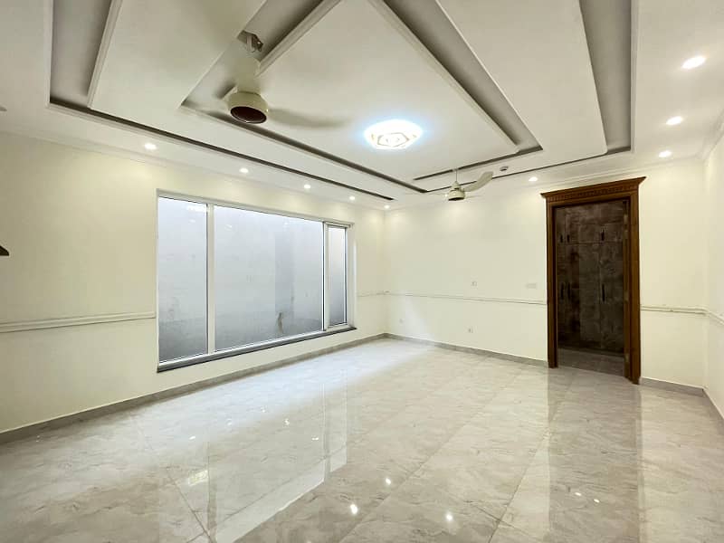 1 Kanal Slightly Used House For Rent in Phase 7 DHA Lahore Near Park 12