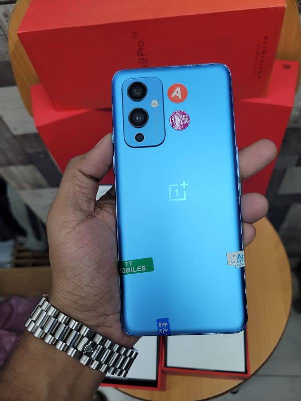 OnePlus 9 12/256gb Dual Sim Approved with Complete box & charge 2