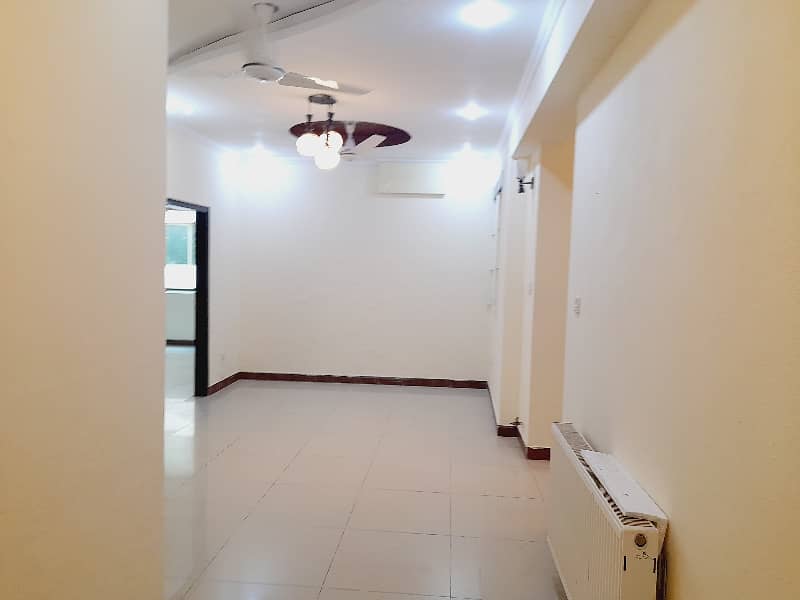 3 Bedroom Unfurnished Apartment Available For Rent in F-11 Markaz Islamabad 12