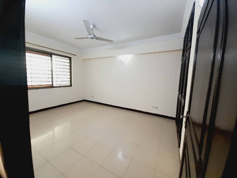 3 Bedroom Unfurnished Apartment Available For Rent in F-11 Markaz Islamabad 16