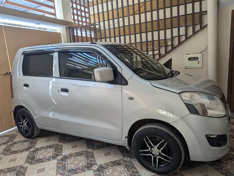 Suzuki Wagon R 2016 (VXR) 4