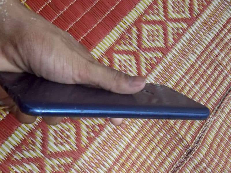 HUAWEI Y9 Prime 2019 4 128 front glass crack 1