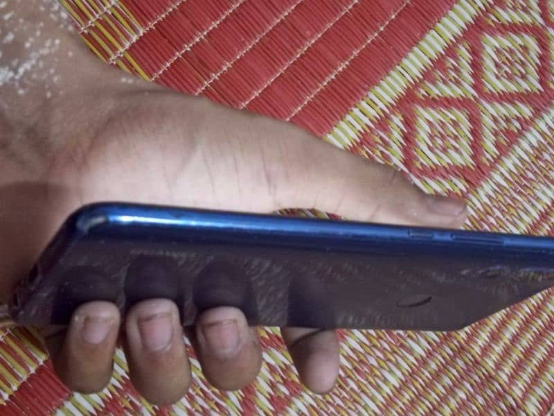 HUAWEI Y9 Prime 2019 4 128 front glass crack 4