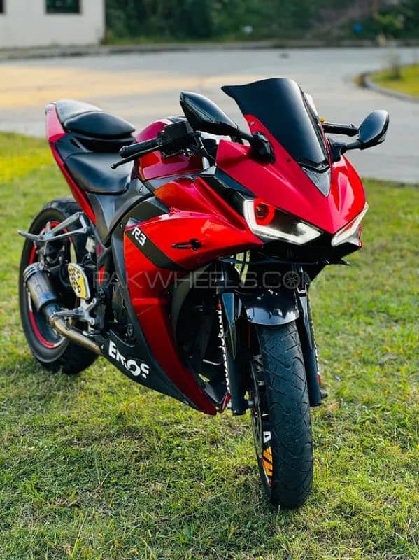 Yamaha YZF-R3 PKR 440,000 1