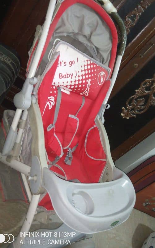 Kids pram or walker in superb condition 1