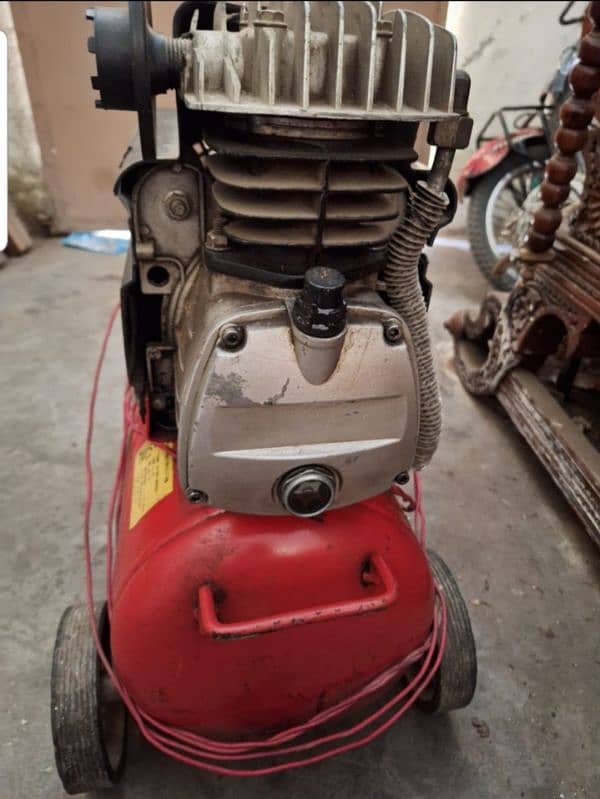 2.5HP Air compressor for sale 4