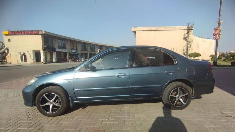 Honda Civic EXi 2005 3